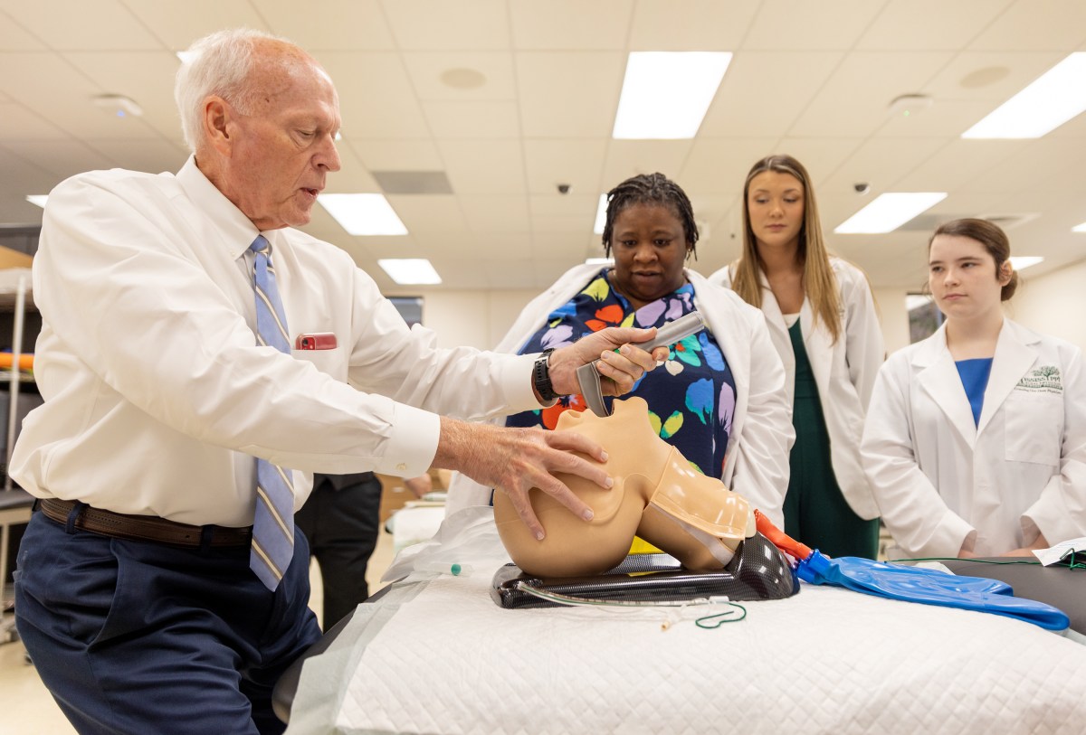 Dr. John Mitchell gives a tutorial on intubation during the department of family medicine procedure workshop, as a part of the Mississippi Rural Physicians Scholarship Program Medical Encounter at William Carey University.